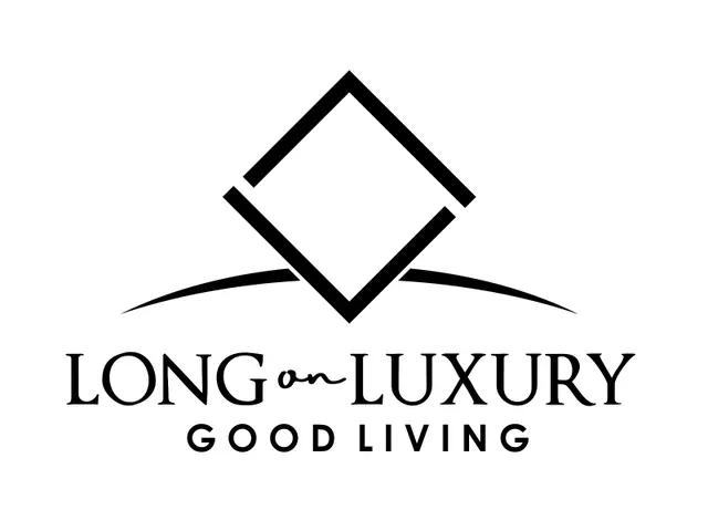 Long On Luxury logo design, concept 185